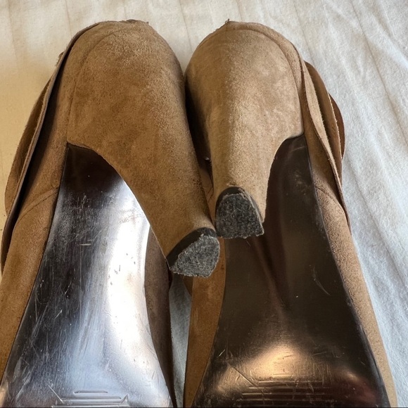 Steve Madden Cuddless Leather Suede Booties Taupe Tan Size 7.5 - Picture 7 of 9